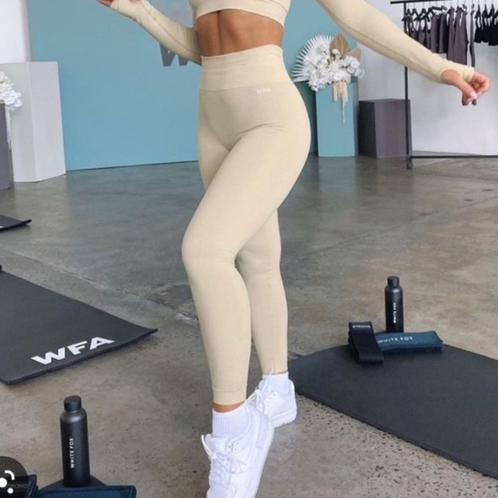 White Fox Active High Waisted Seamless Legging